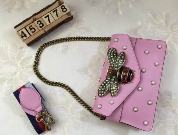  Gucci Broadway leather cluthch pink