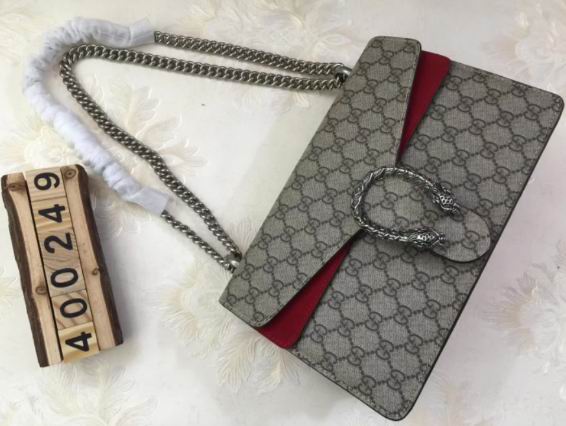  Gucci Dionysus GG Supreme  shoulder bag red