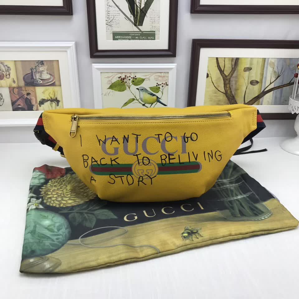 Gucci leather belt bag in yellow