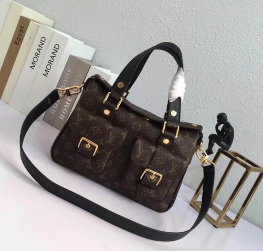  Louis Vuitton MANHATTAN BLACK M43482