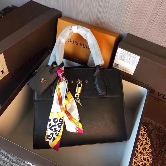  Louis Vuitton CITY STEAMER PM Black
