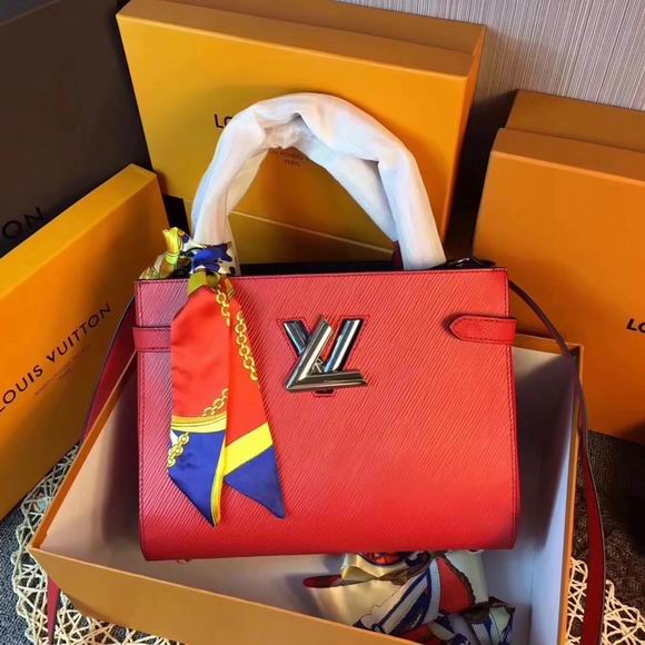  Louis Vuitton TWIST TOTE Red
