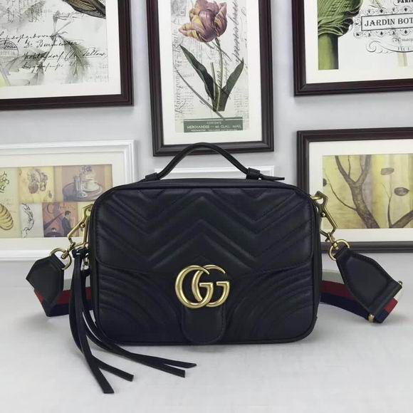  Gucci GG Marmont small shoulder bag black