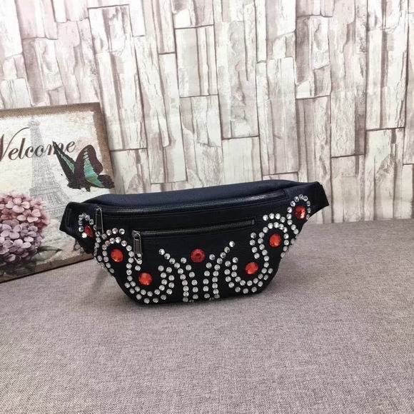  Gucci Leather belt bag with crystals black