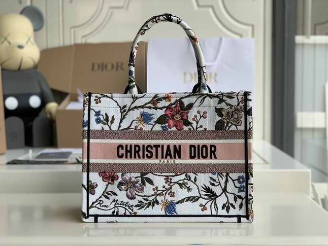  SMALL DIOR BOOK TOTE