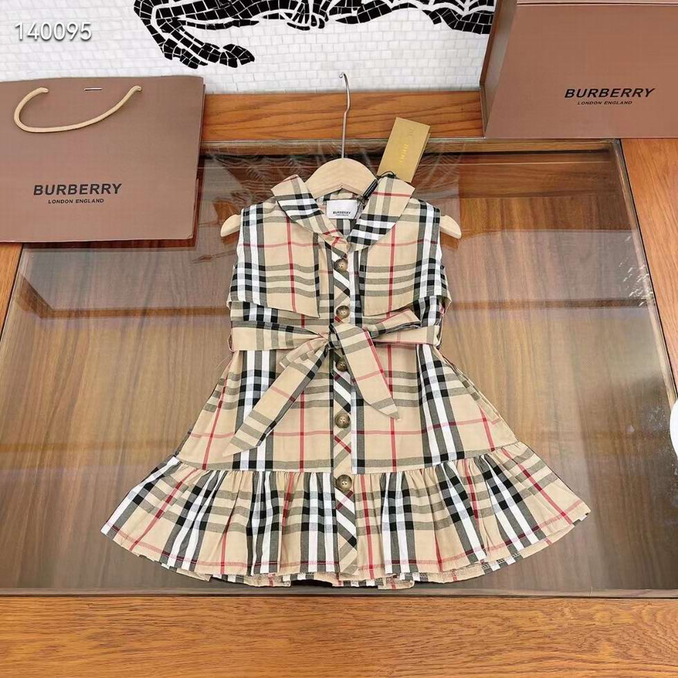  Burberry-K18