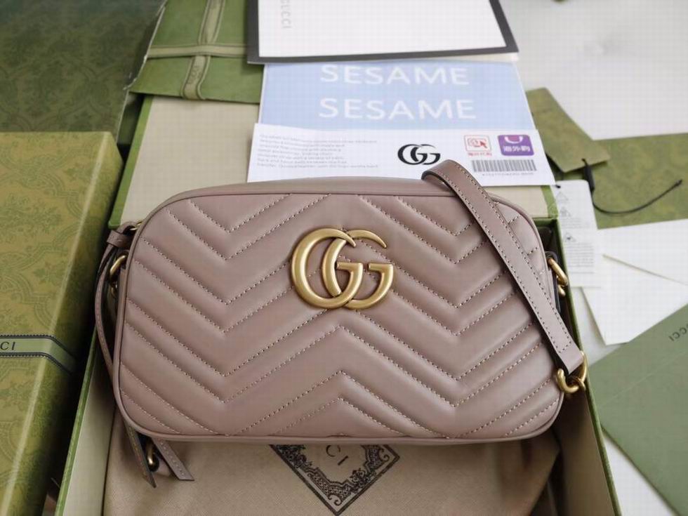 GG Marmont small shoulder bag