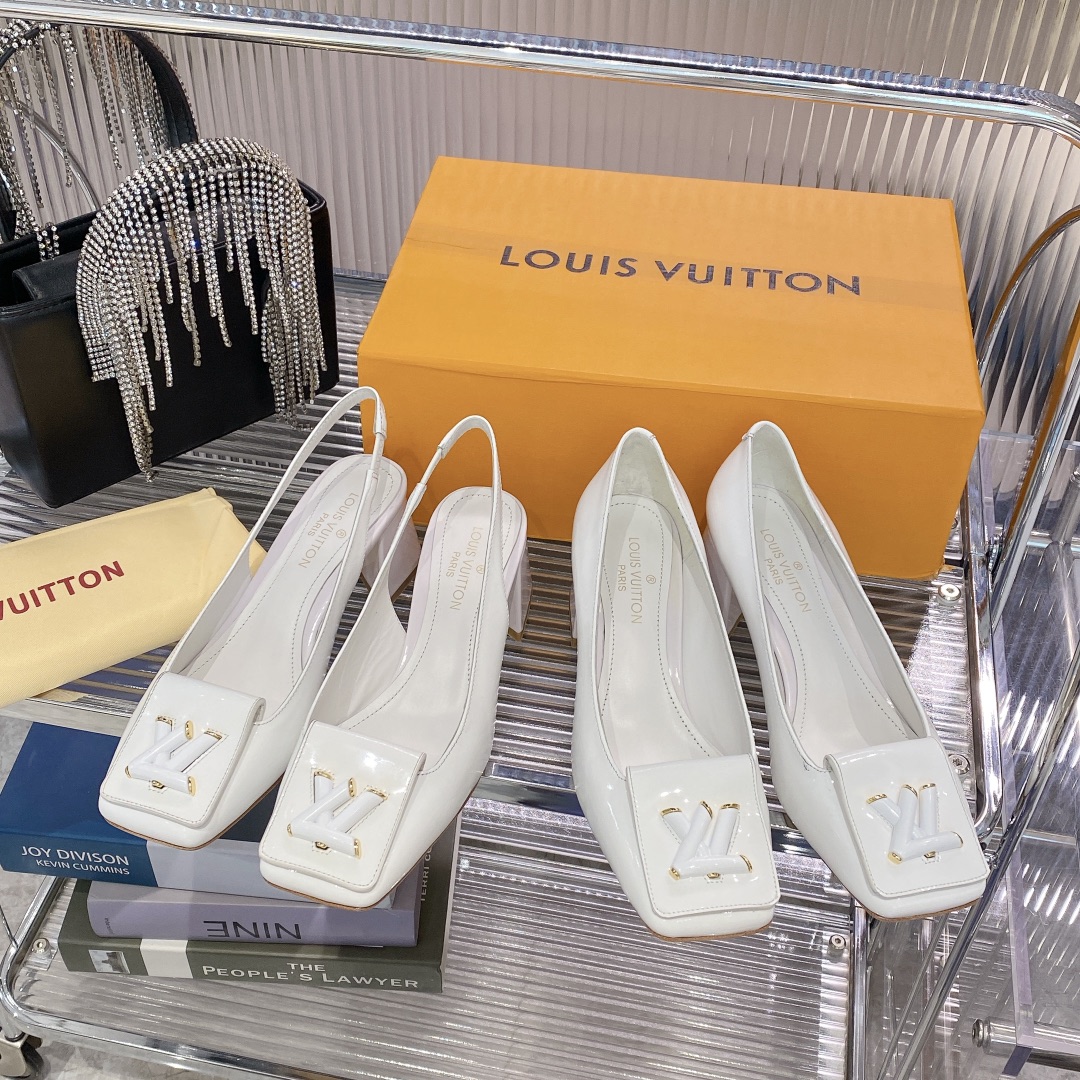  Louis Vuitton082