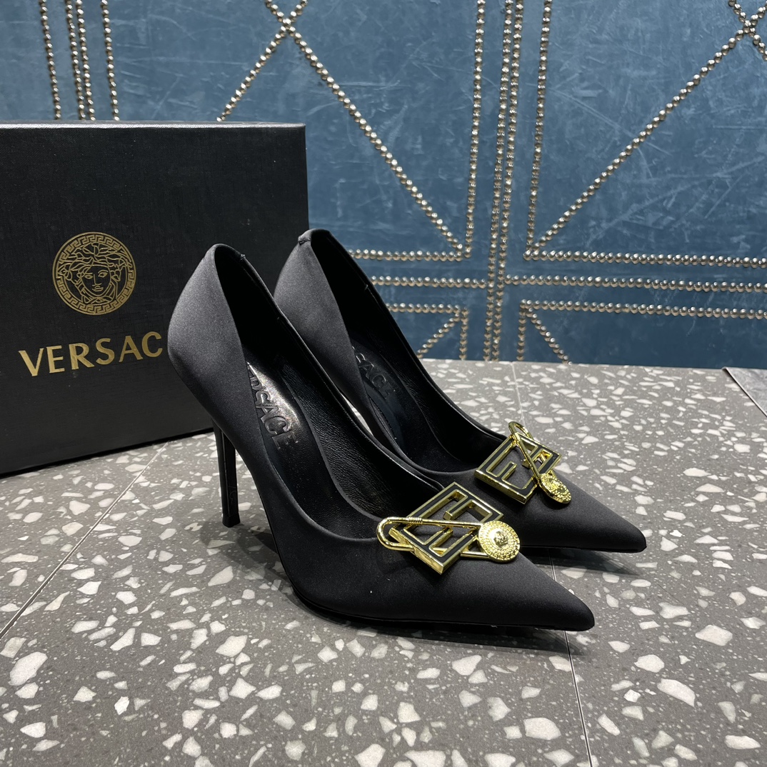  Versace023