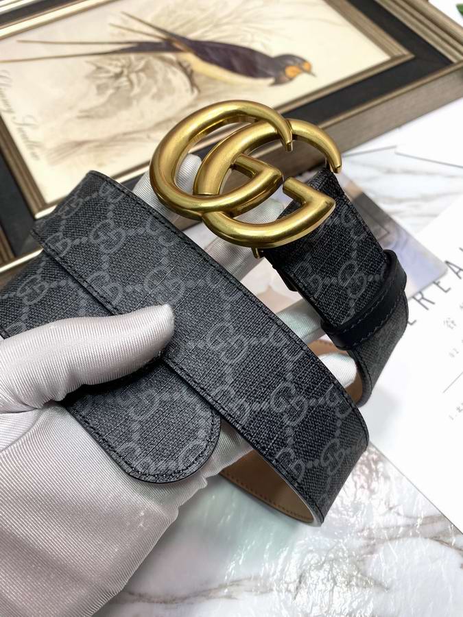  Gucci Belts024
