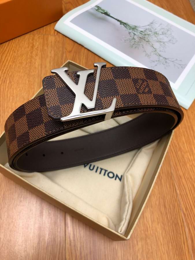 Louis Vuitton Belts012