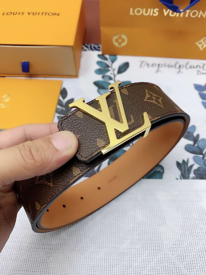  Louis Vuitton Belts052