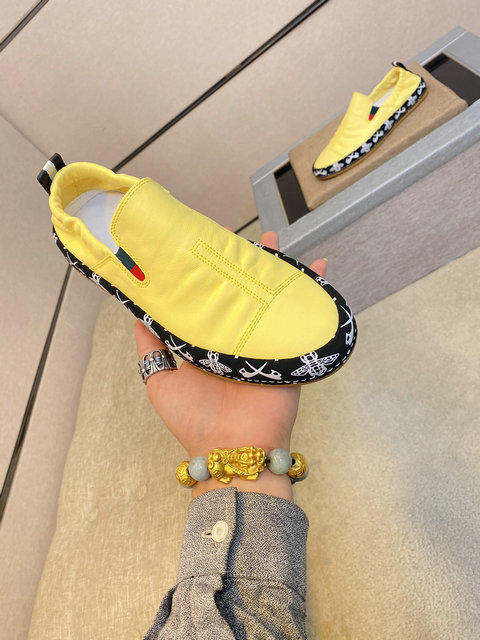  Men Gucci shoes 053