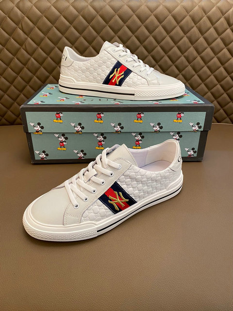  Men Gucci shoes 163