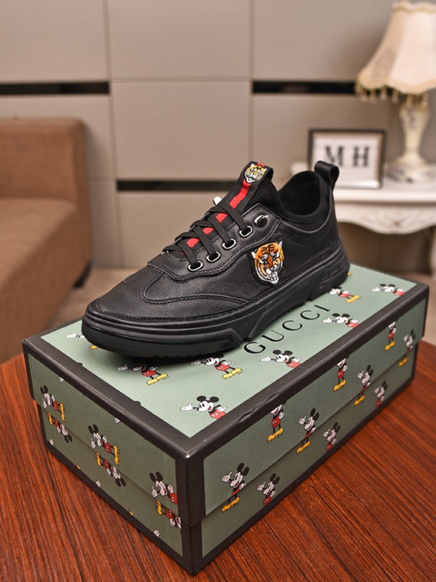  Men Gucci shoes 227