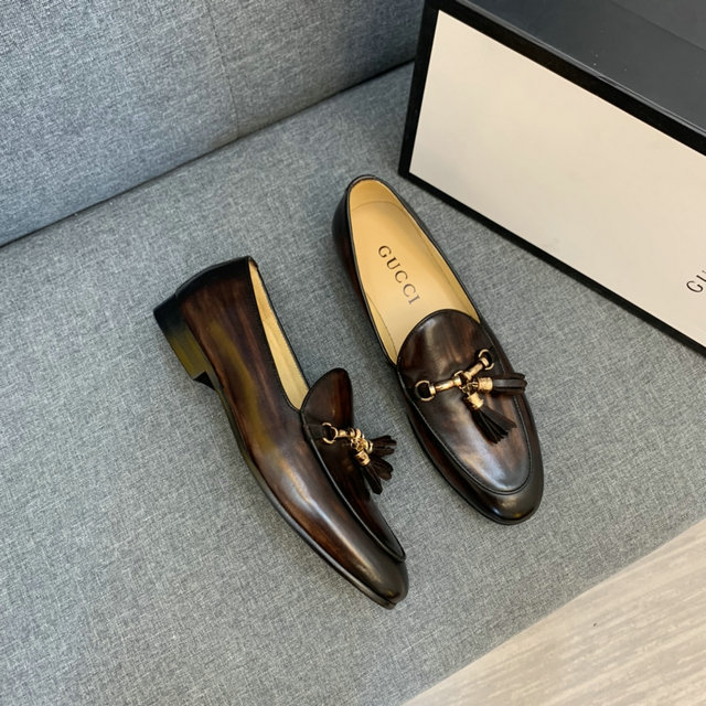  Men Gucci shoes 311