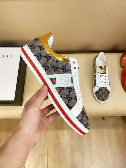  Men Gucci shoes 321