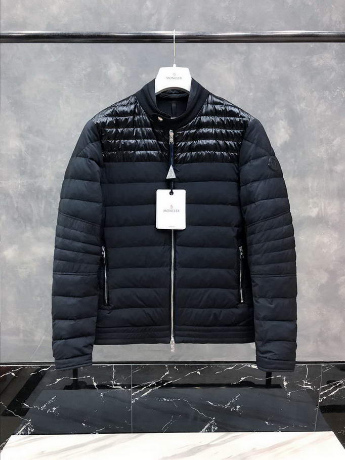  Men Moncler DownJackets019