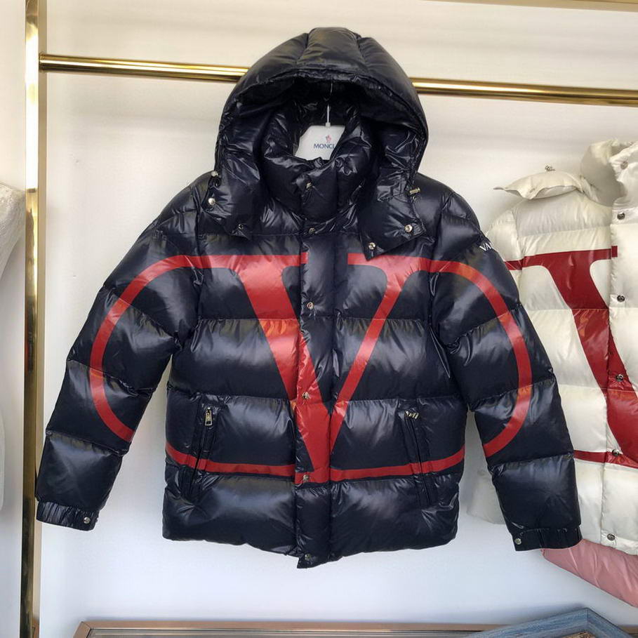  Men Moncler DownJackets030