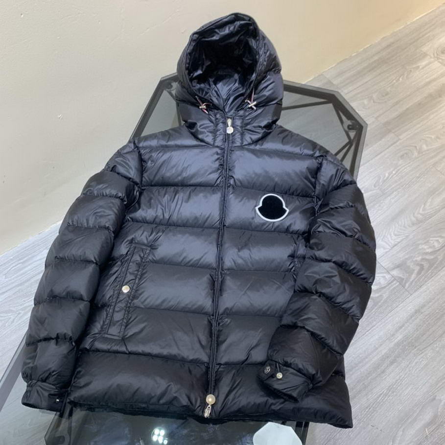  Men Moncler DownJackets041