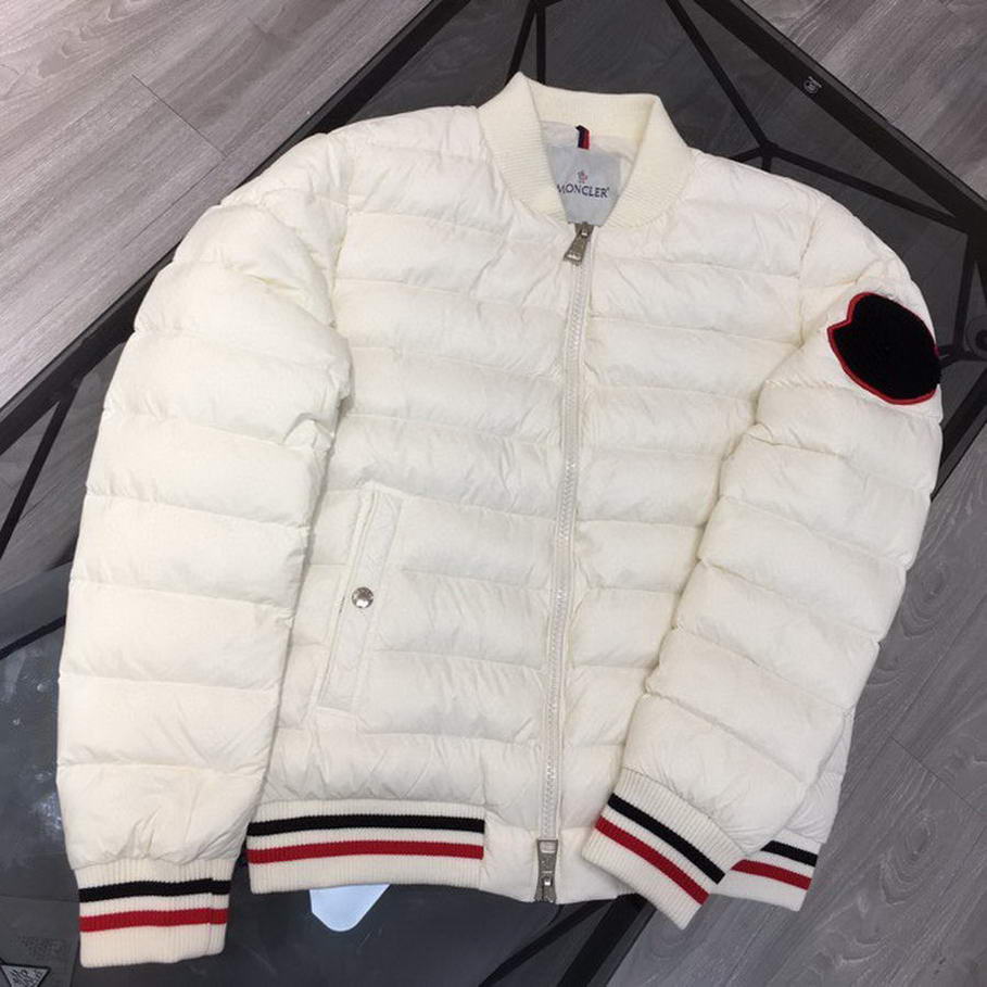  Men Moncler DownJackets044