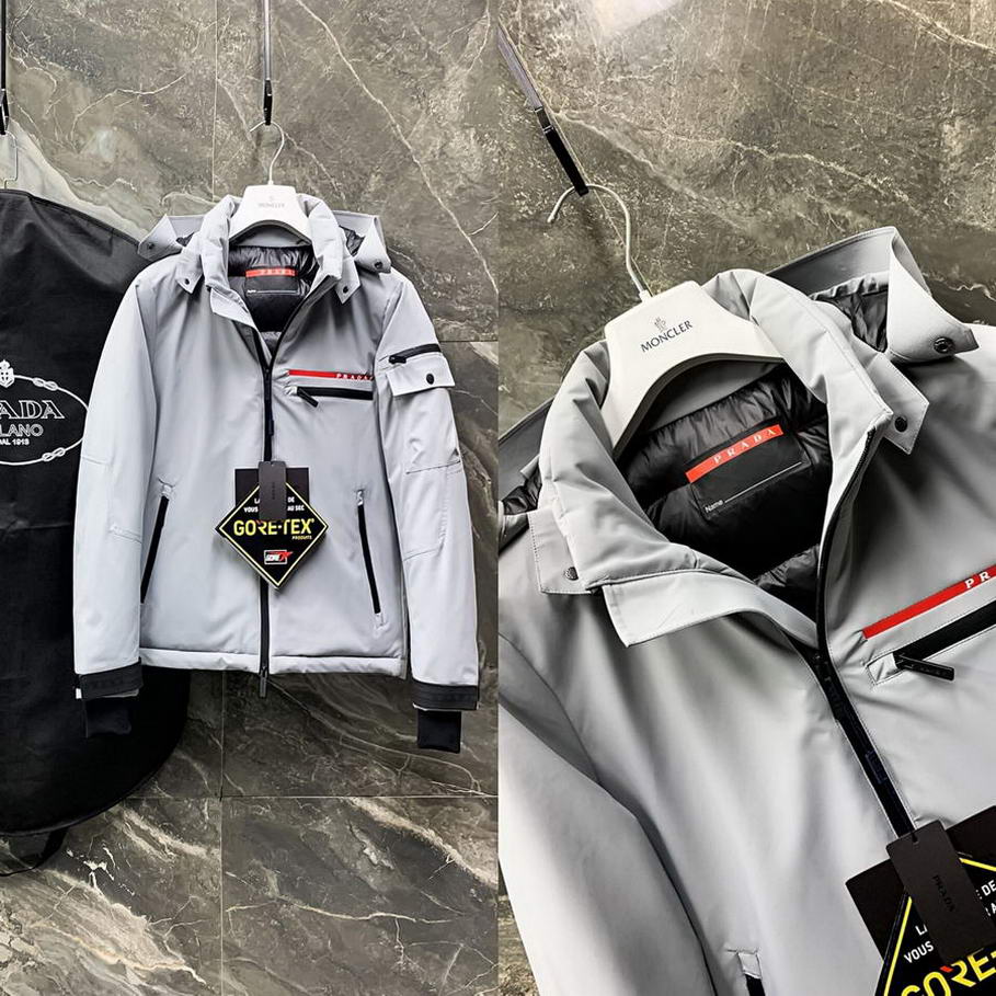 Men Prada DownJackets011