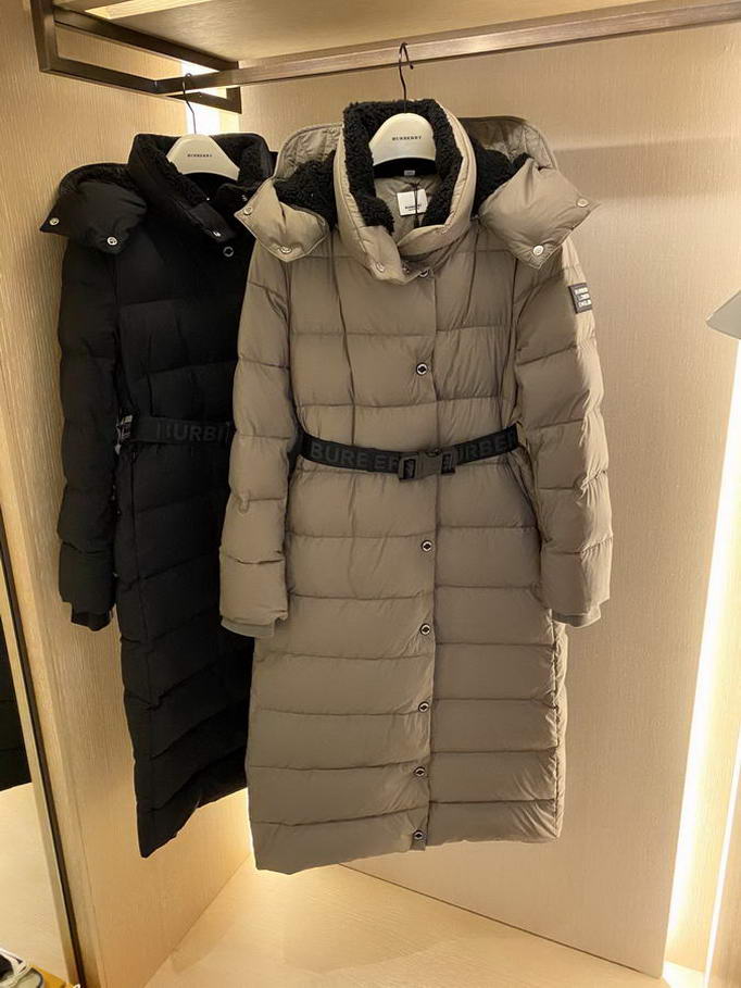  Women Burberry Jackets039