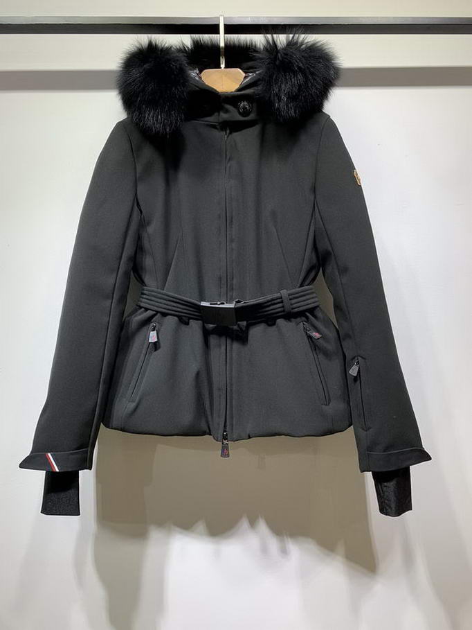  Women Moncler Down Jackets012