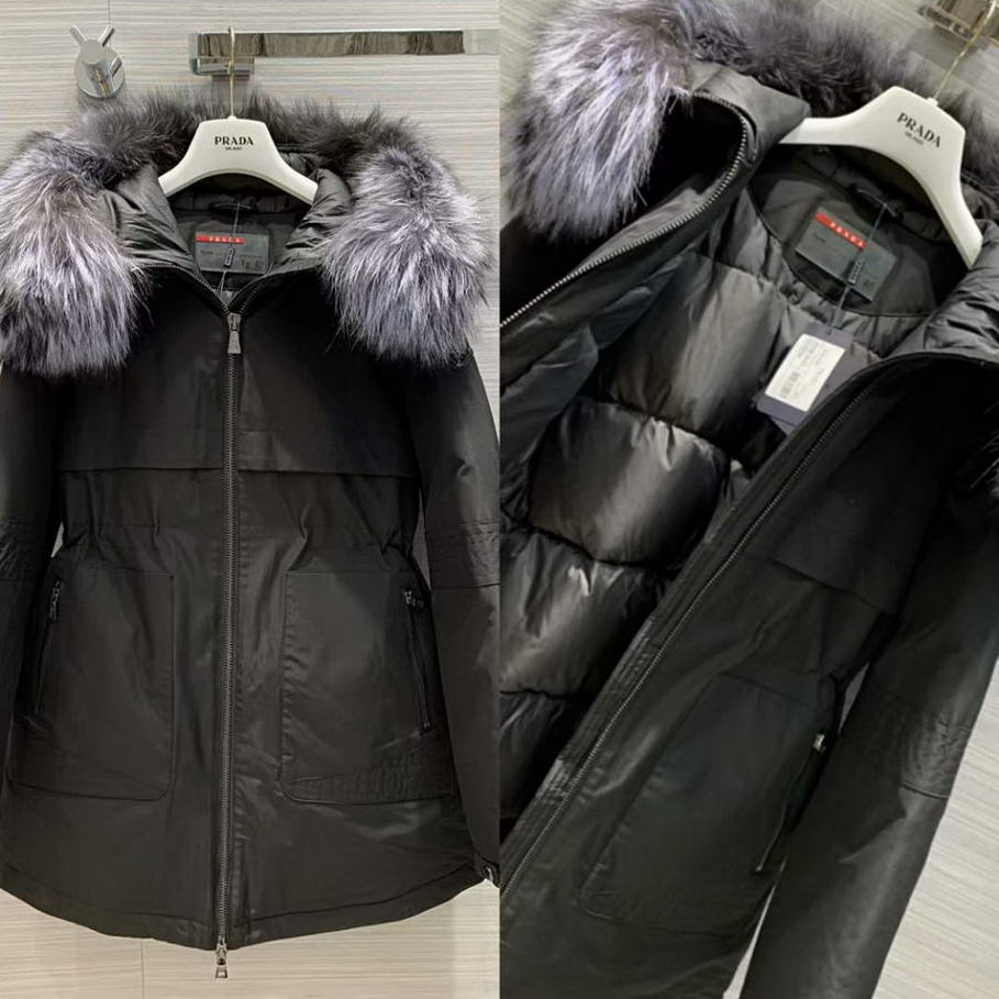  Women Prada Down Jackets007