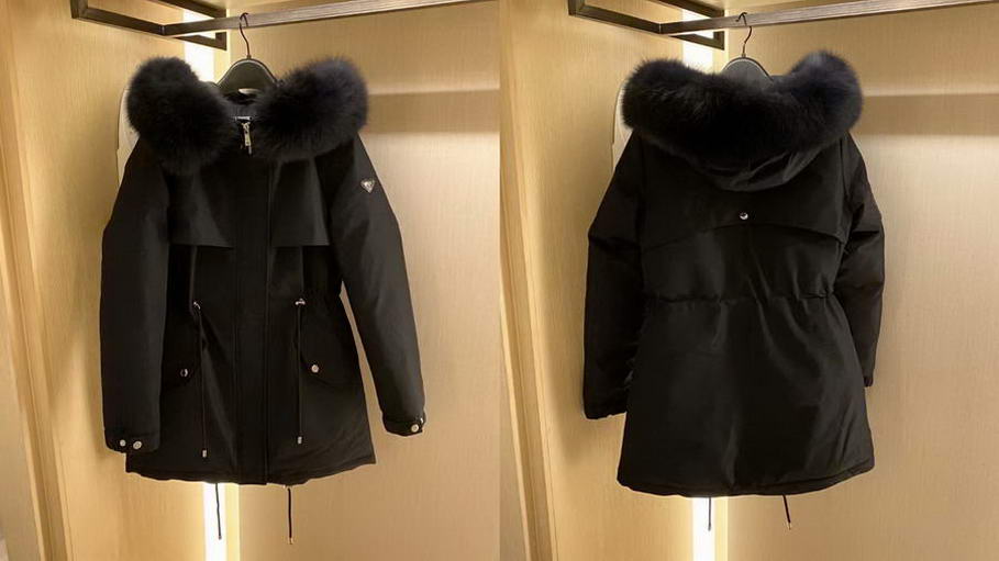  Women Prada Down Jackets031