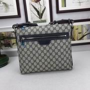 Gucci GG print flat messenger blue 