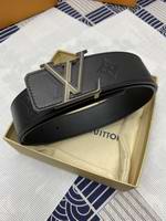 Louis Vuitton Belts006