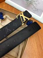 Louis Vuitton Belts054
