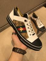 Men Gucci shoes 045