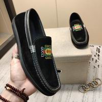 Men Gucci shoes 199