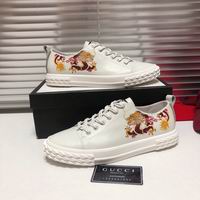 Men Gucci shoes 217