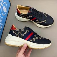 Men Gucci shoes 236
