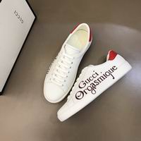 Men Gucci shoes 243