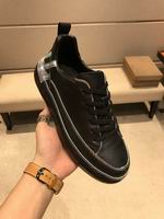 Men Gucci shoes 258