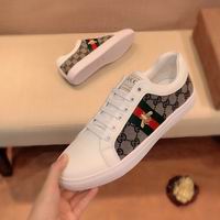 Men Gucci shoes 329
